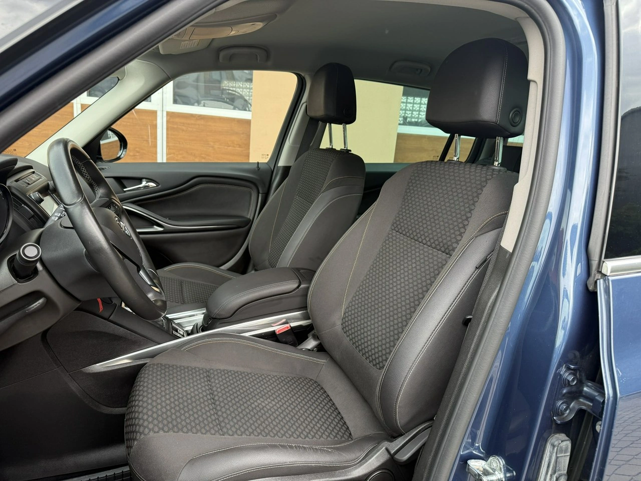 Opel Zafira - Zdjęcie 20