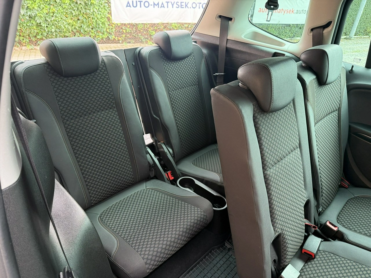 Opel Zafira - Zdjęcie 26