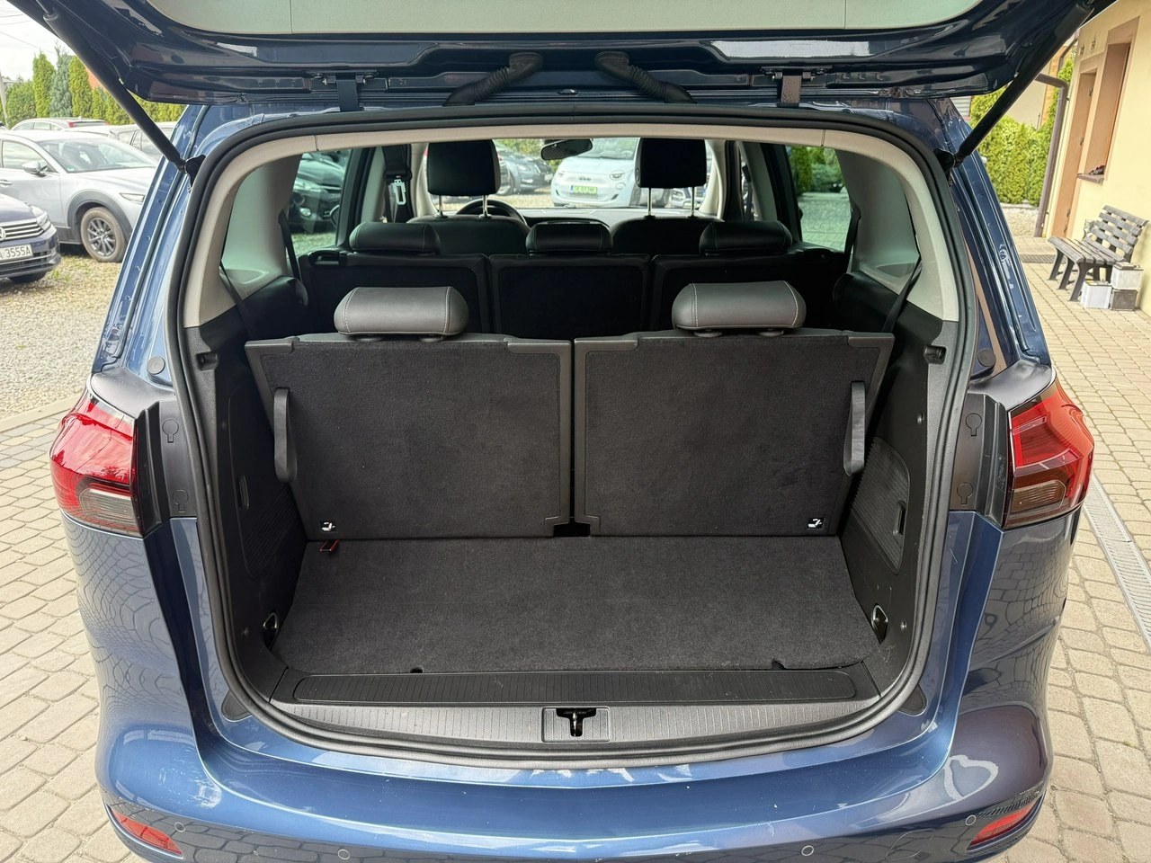 Opel Zafira - Zdjęcie 27