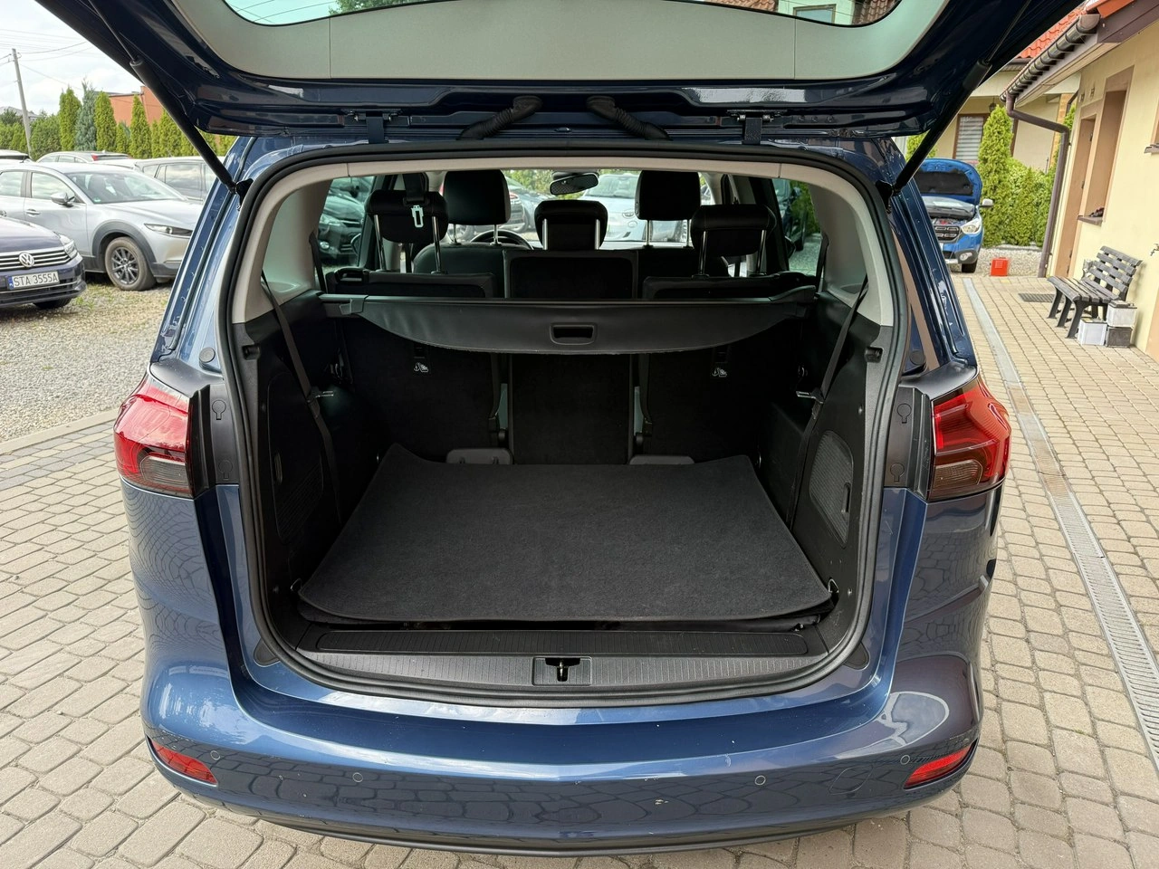 Opel Zafira - Zdjęcie 28