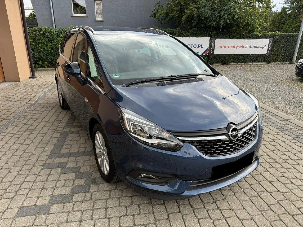 Opel Zafira - Zdjęcie 2