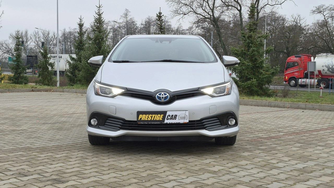 Toyota Auris - Zdjęcie 19