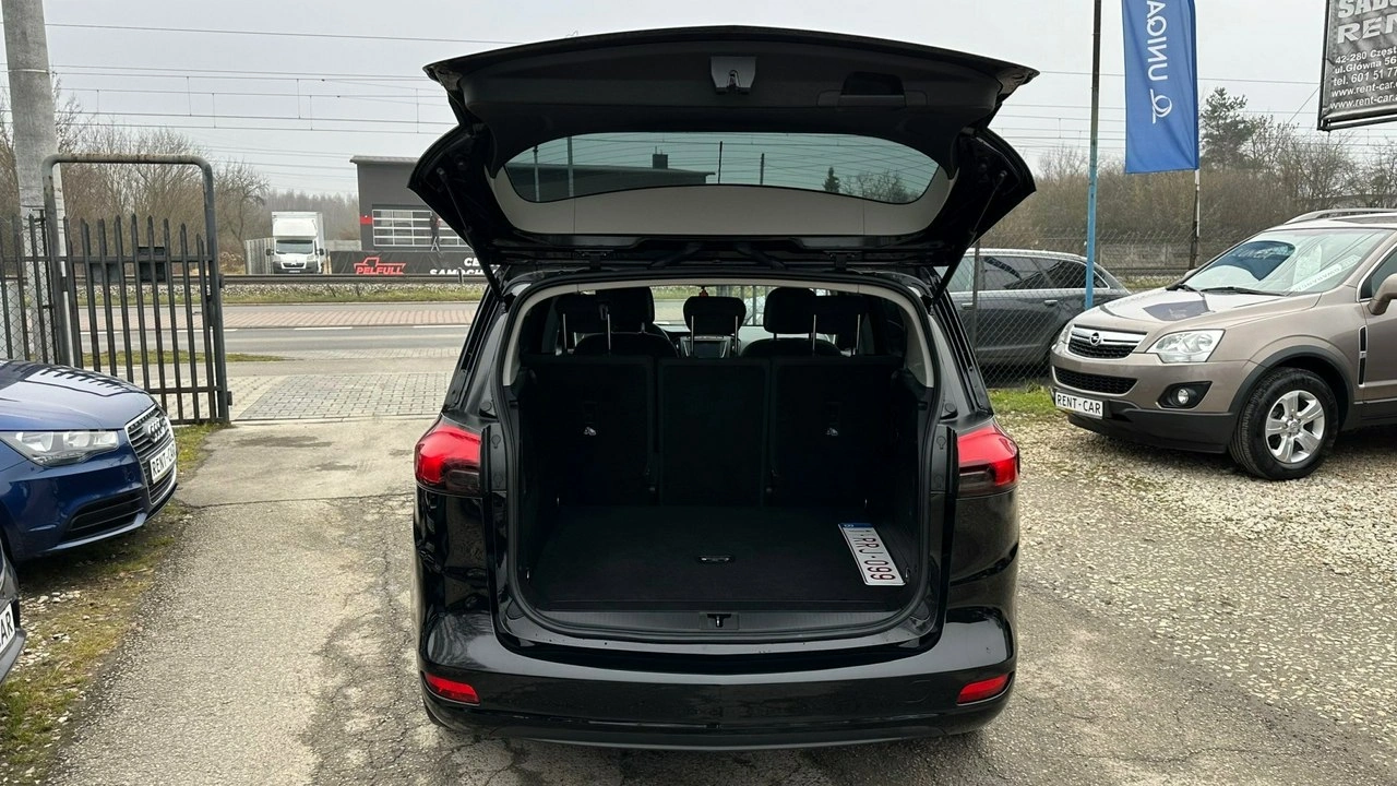 Opel Zafira - Zdjęcie 29