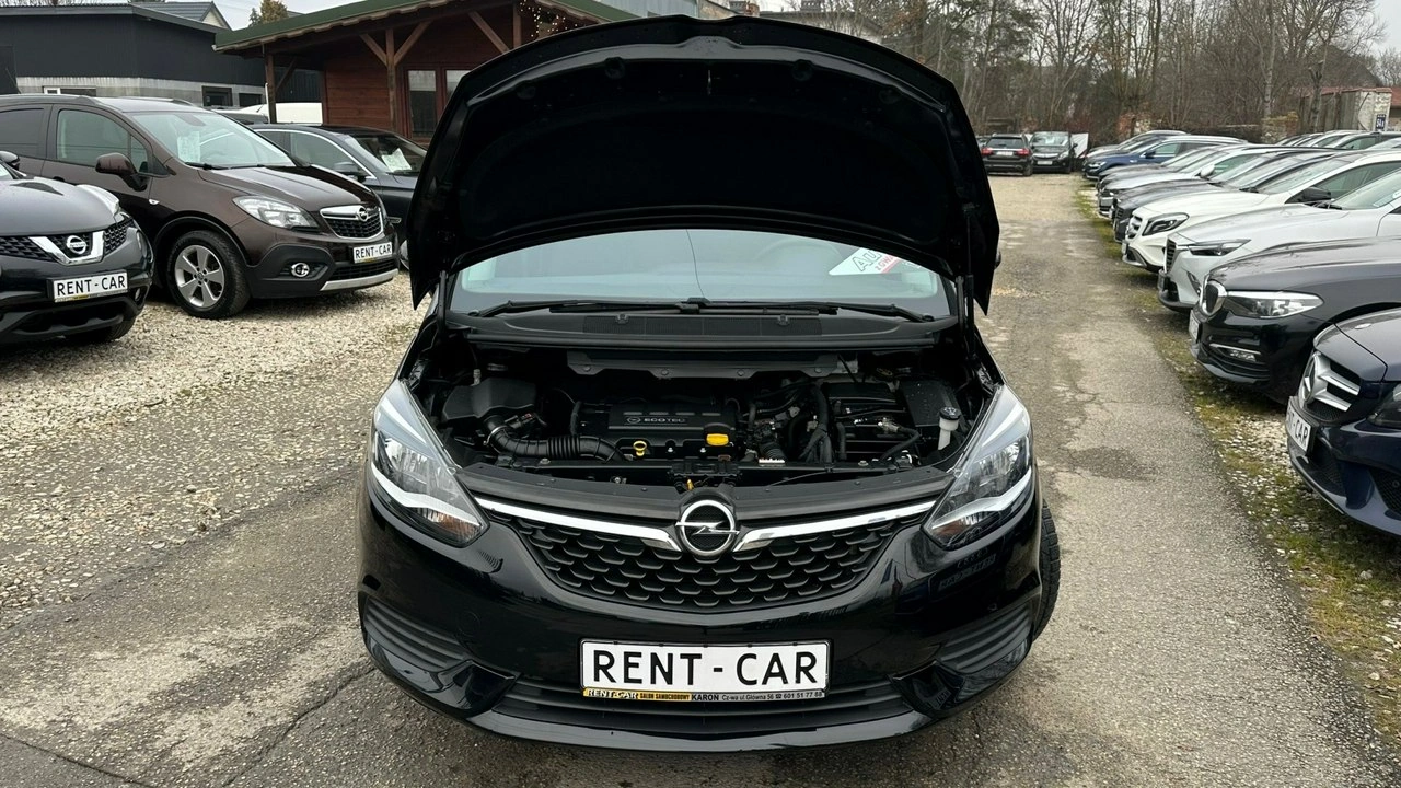 Opel Zafira - Zdjęcie 31