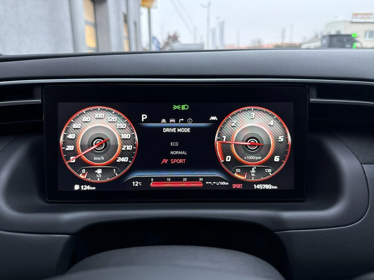 Hyundai Tucson - Zdjęcie 13