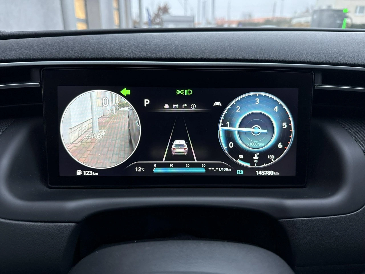 Hyundai Tucson - Zdjęcie 14