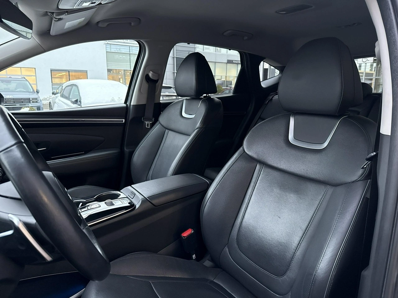 Hyundai Tucson - Zdjęcie 23