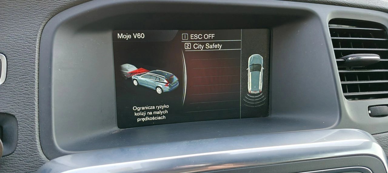 Volvo V60 - Zdjęcie 13