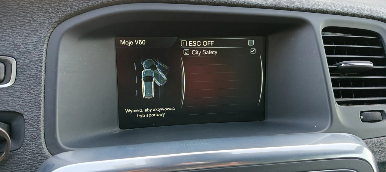 Volvo V60 - Zdjęcie 14