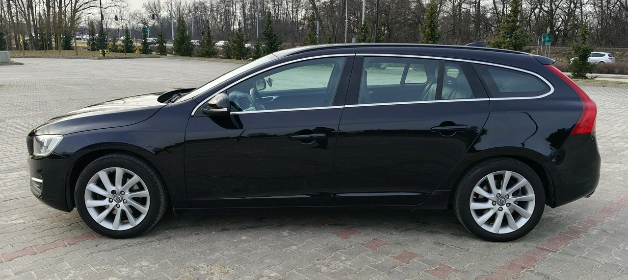 Volvo V60 - Zdjęcie 18