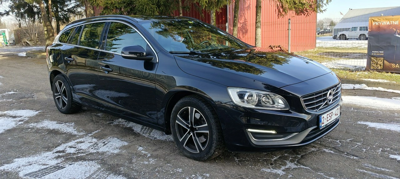 Volvo V60 - Główne zdjęcie