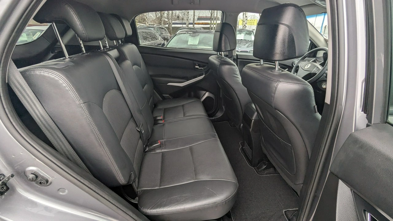 SsangYong Korando - Zdjęcie 17