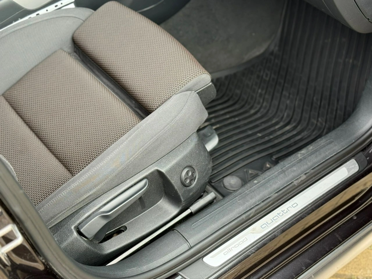 Audi A4 Allroad - Zdjęcie 19