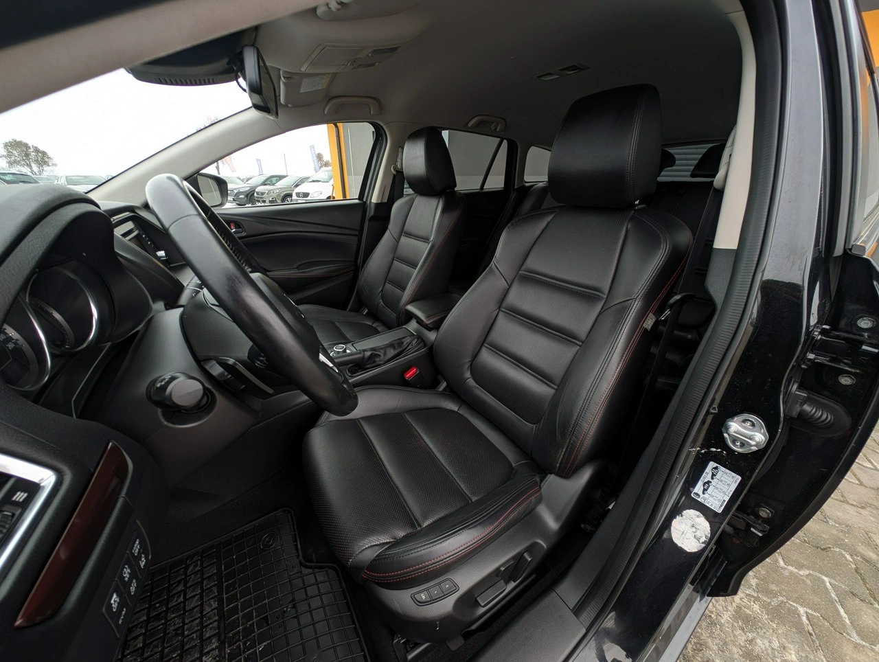 Mazda 6 - Zdjęcie 18