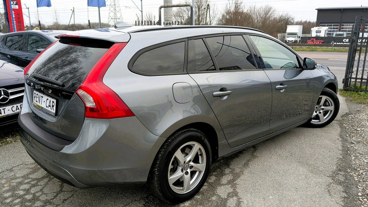 Volvo V60 - Zdjęcie 10