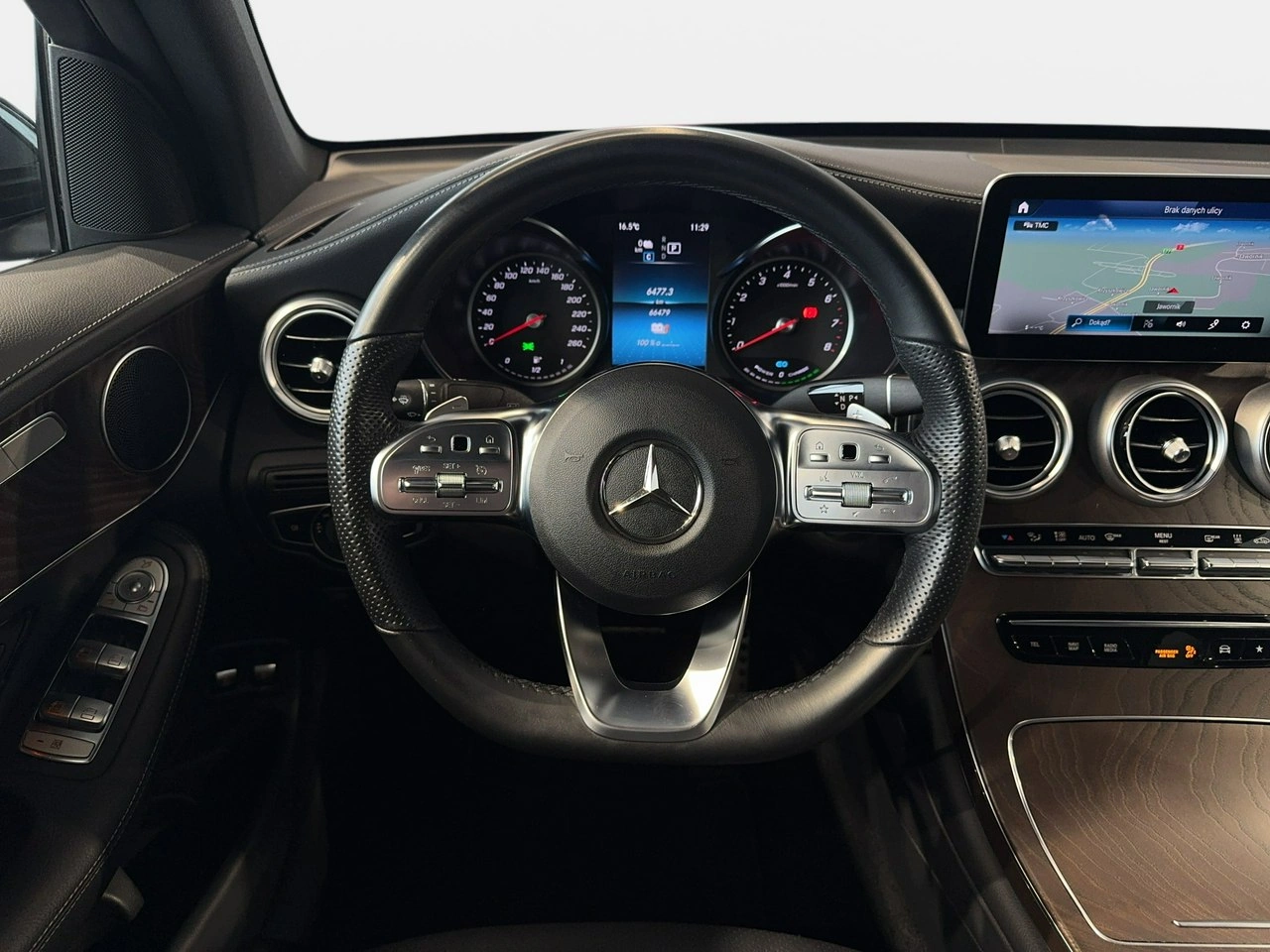Mercedes GLC 300 - Zdjęcie 18