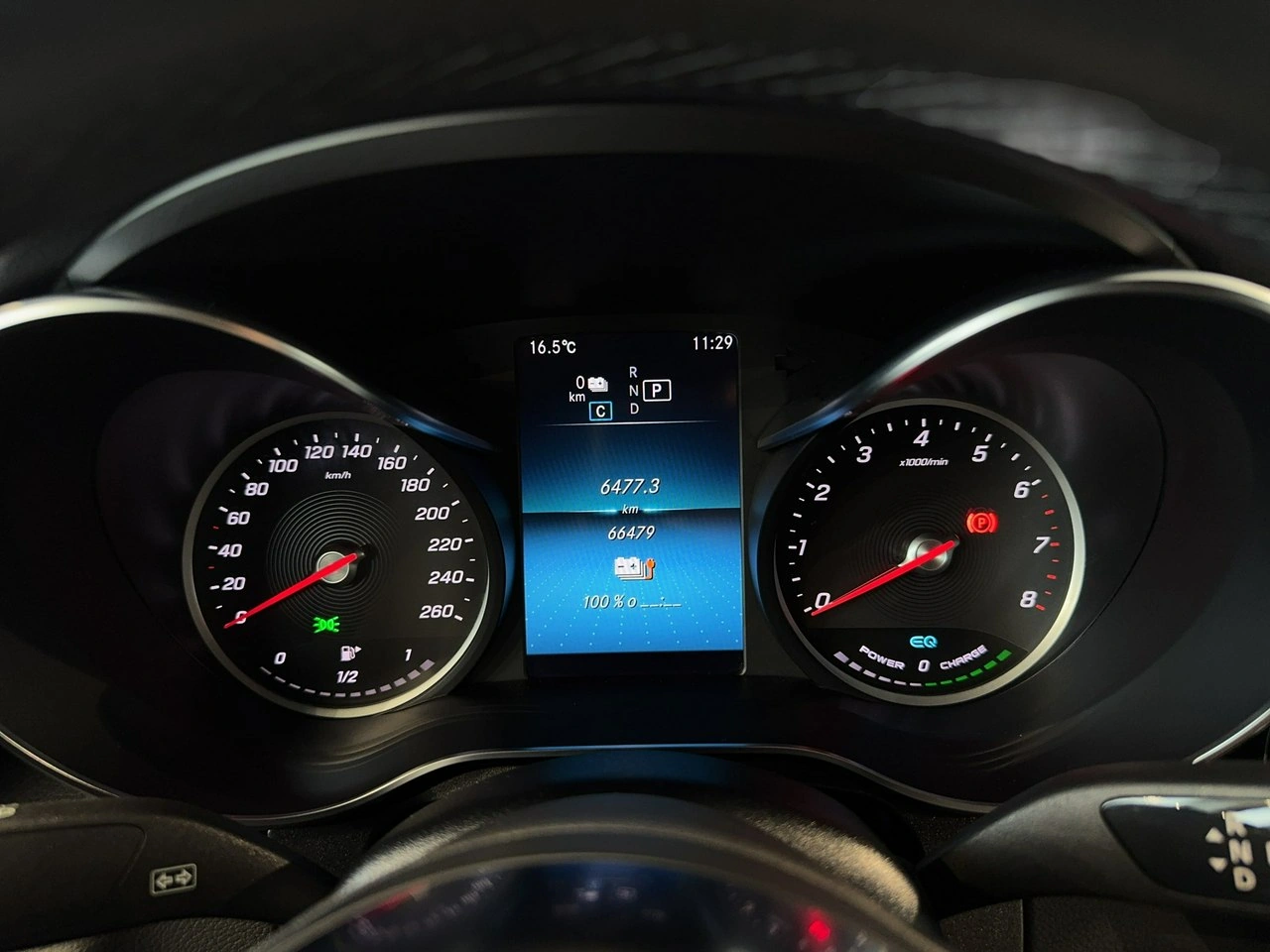 Mercedes GLC 300 - Zdjęcie 21