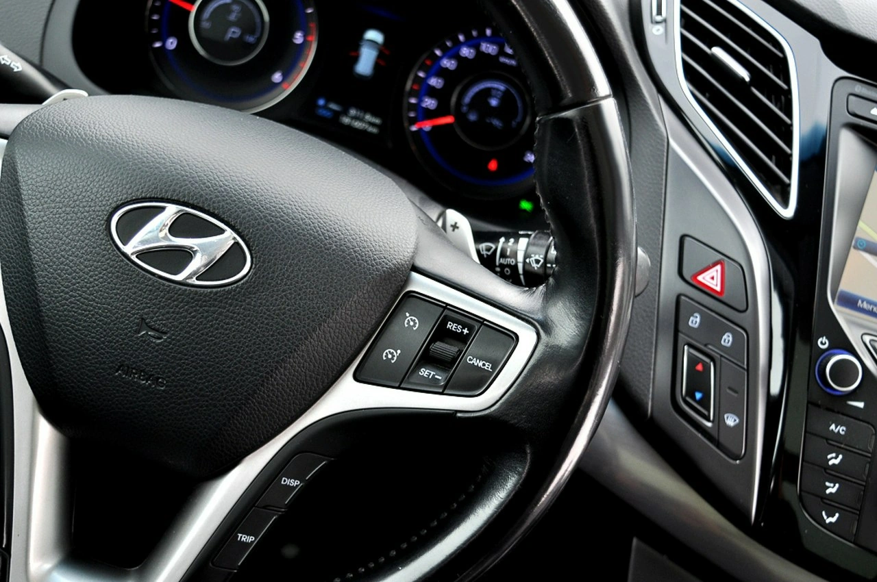 Hyundai i40 - Zdjęcie 21