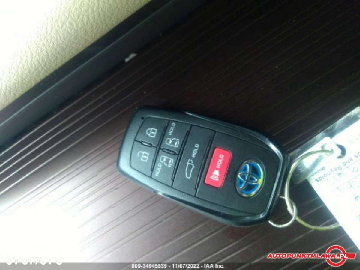 Toyota Sienna - Zdjęcie 10