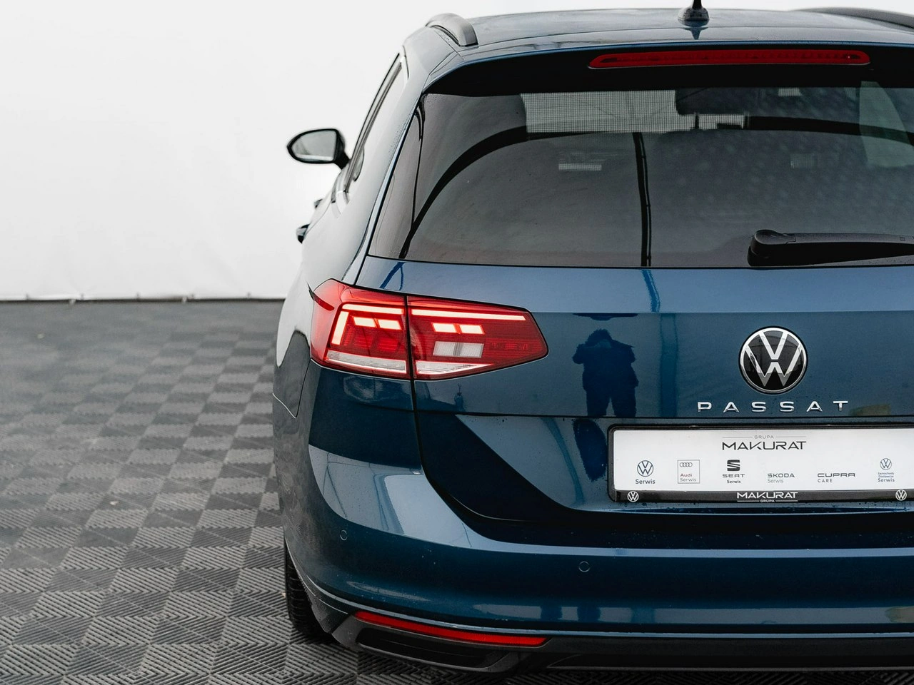 Volkswagen Passat - Zdjęcie 9