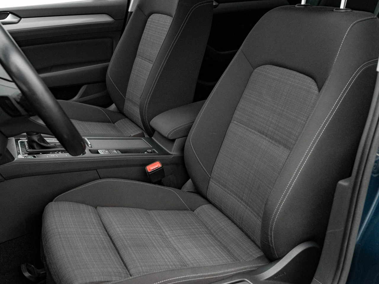 Volkswagen Passat - Zdjęcie 12