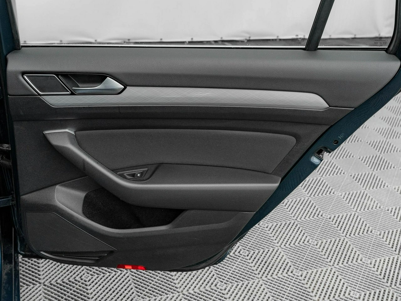 Volkswagen Passat - Zdjęcie 26