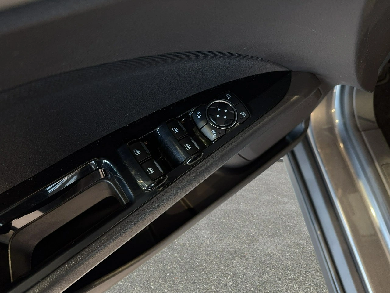 Ford Mondeo - Zdjęcie 14