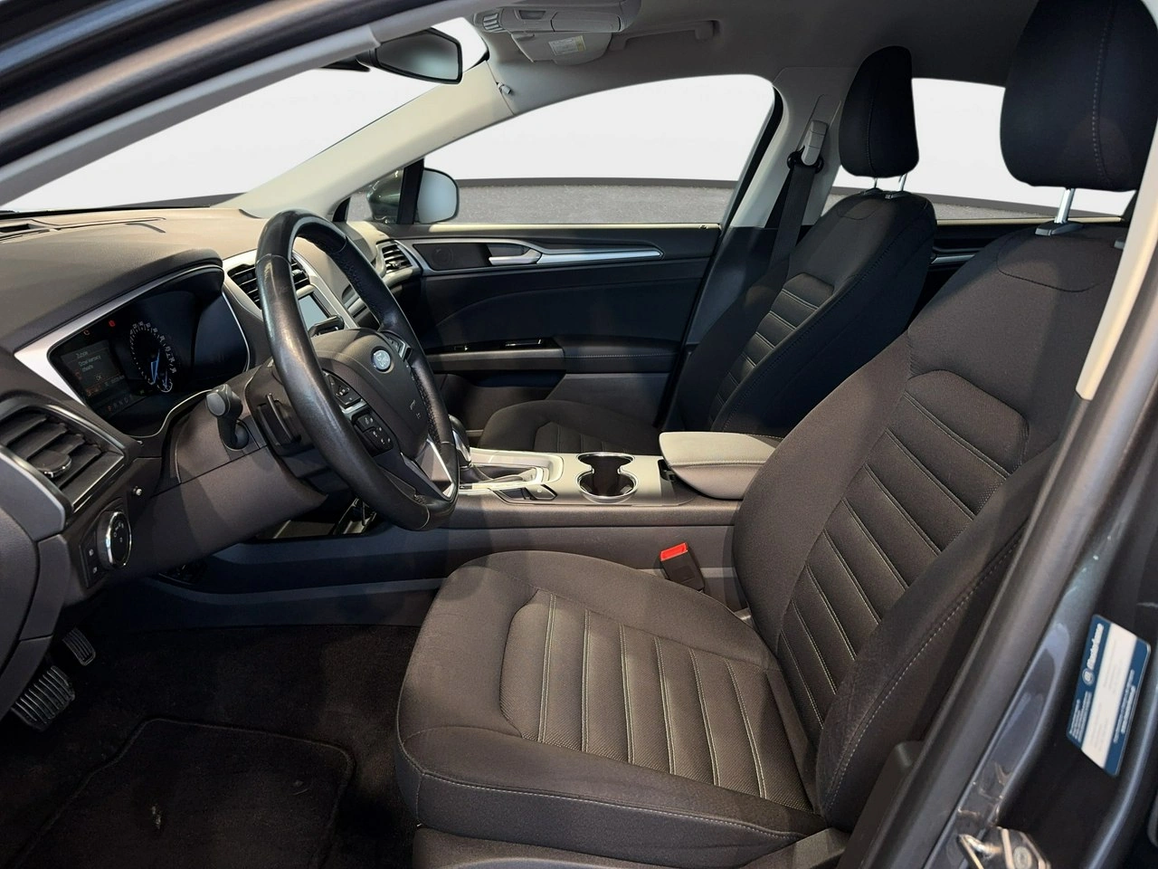 Ford Mondeo - Zdjęcie 15