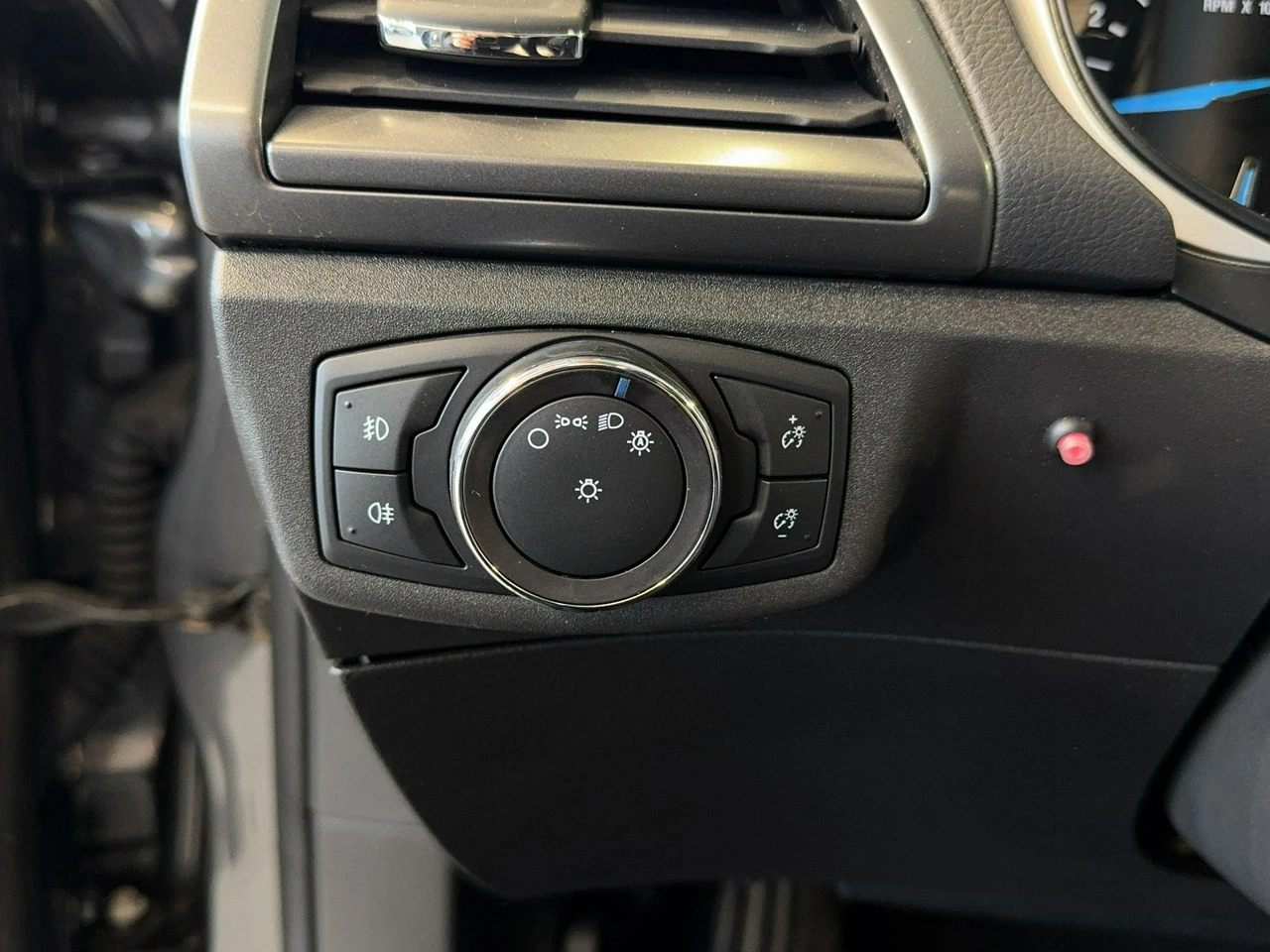 Ford Mondeo - Zdjęcie 16