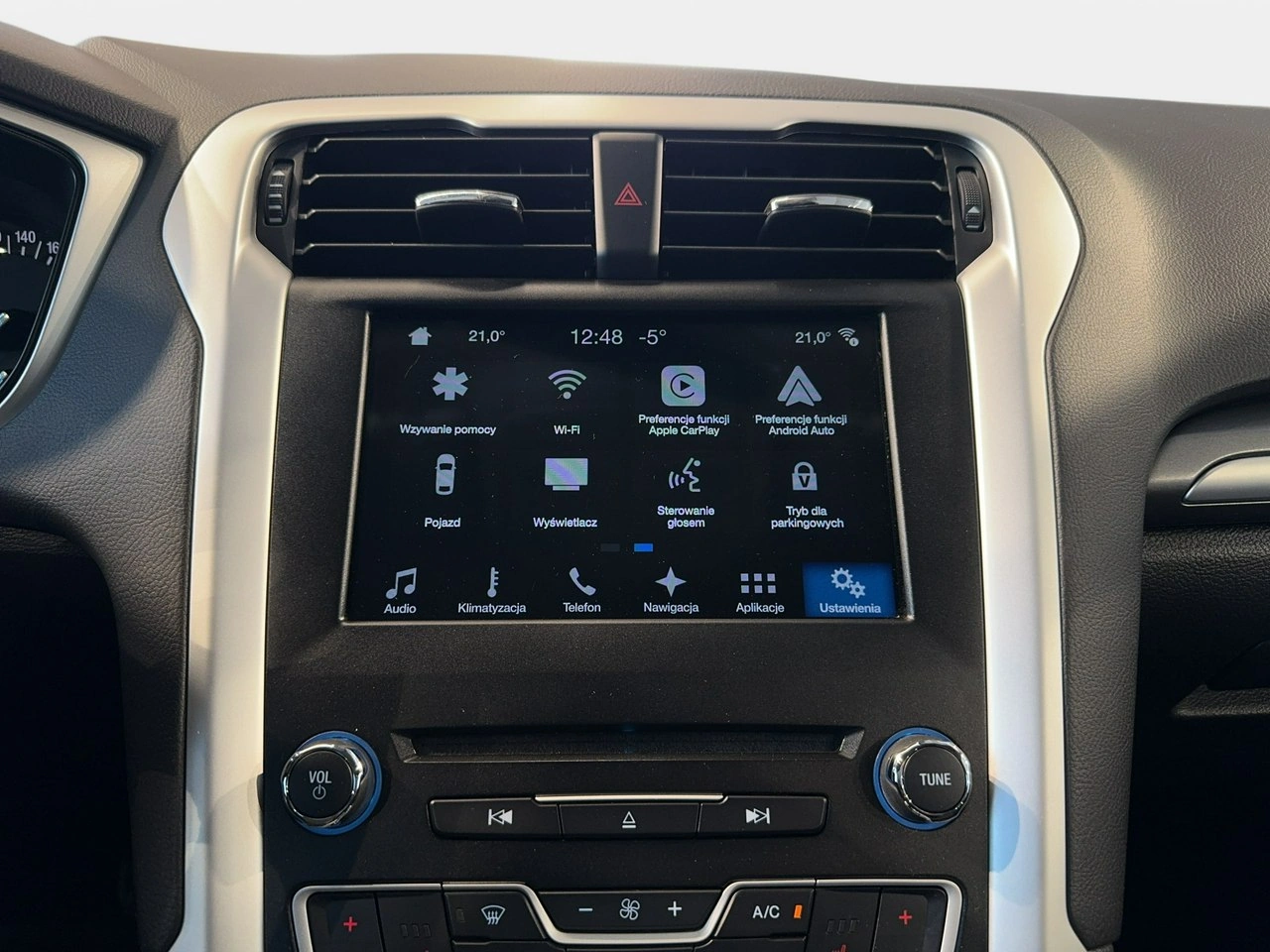 Ford Mondeo - Zdjęcie 25