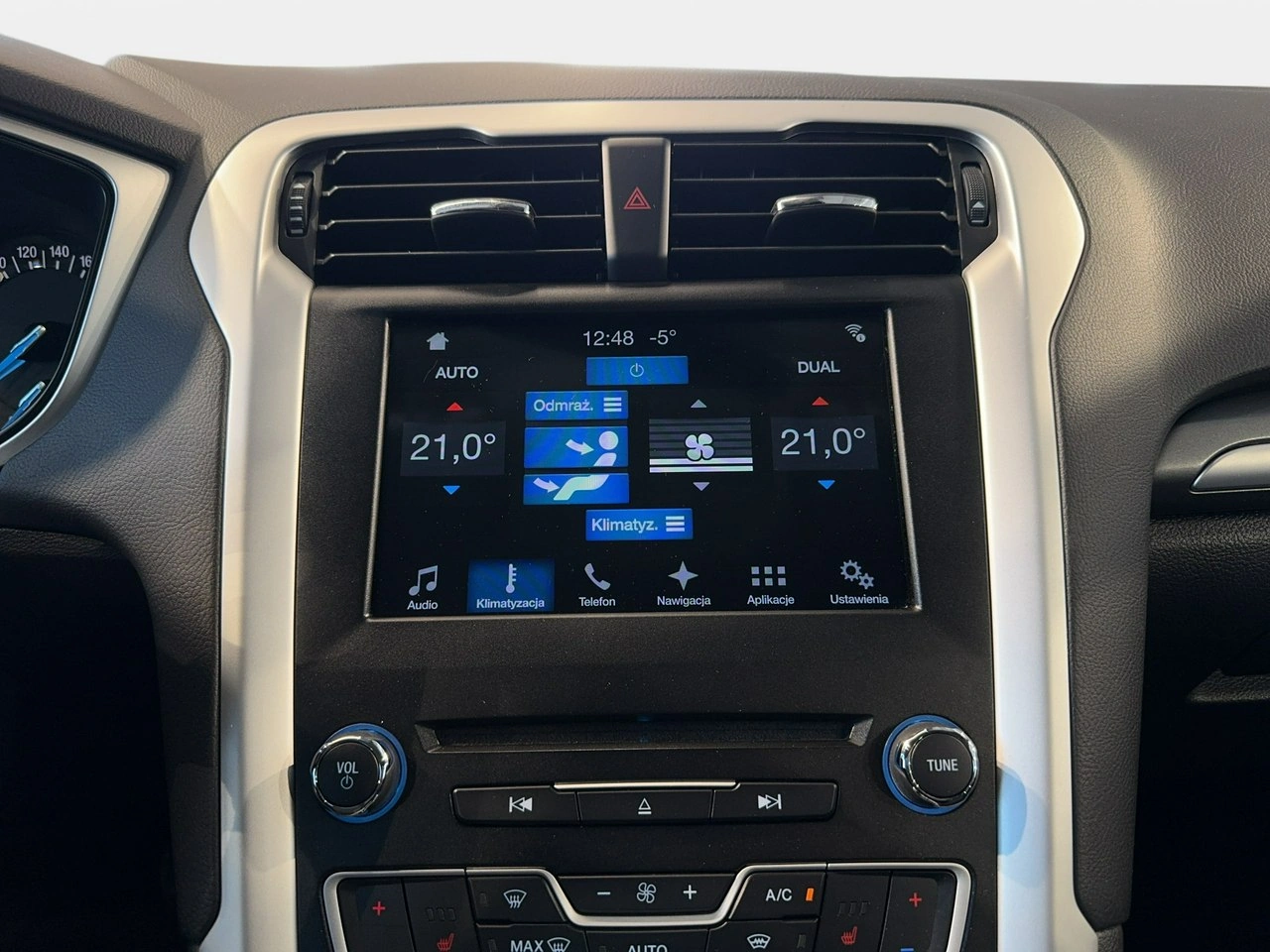 Ford Mondeo - Zdjęcie 26