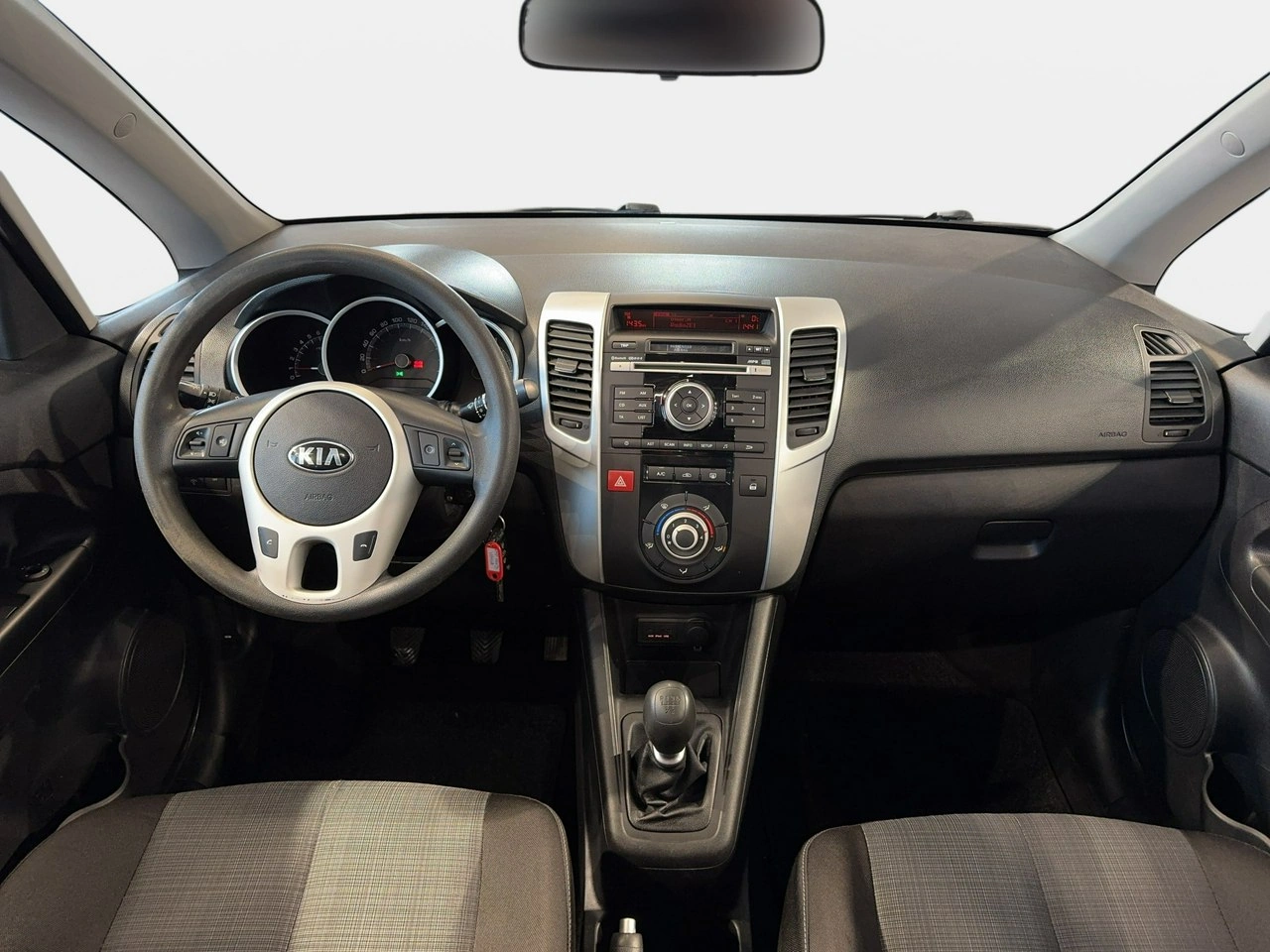 Kia Venga - Zdjęcie 13