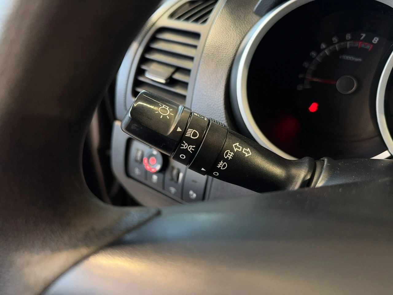 Kia Venga - Zdjęcie 17