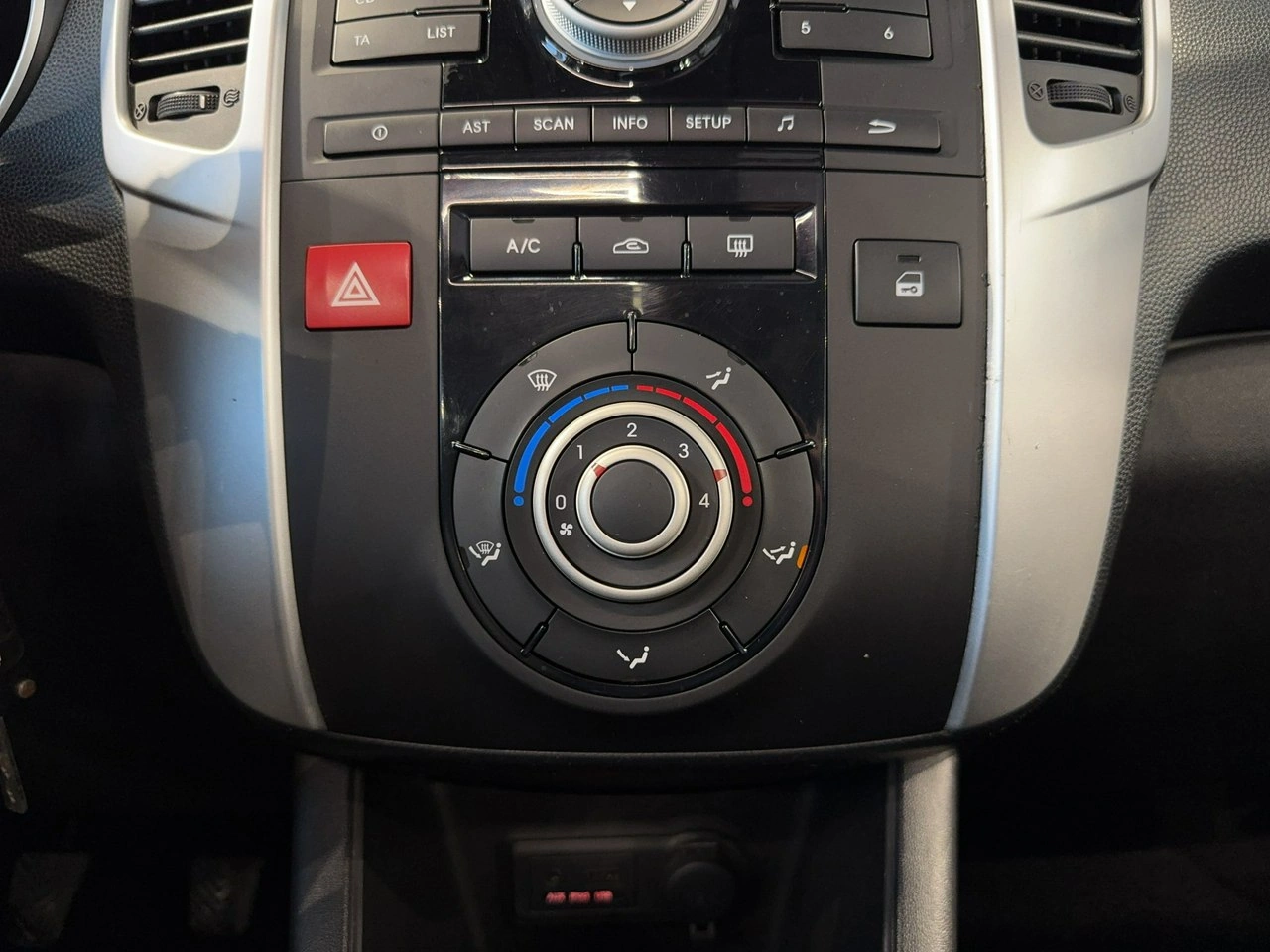 Kia Venga - Zdjęcie 20