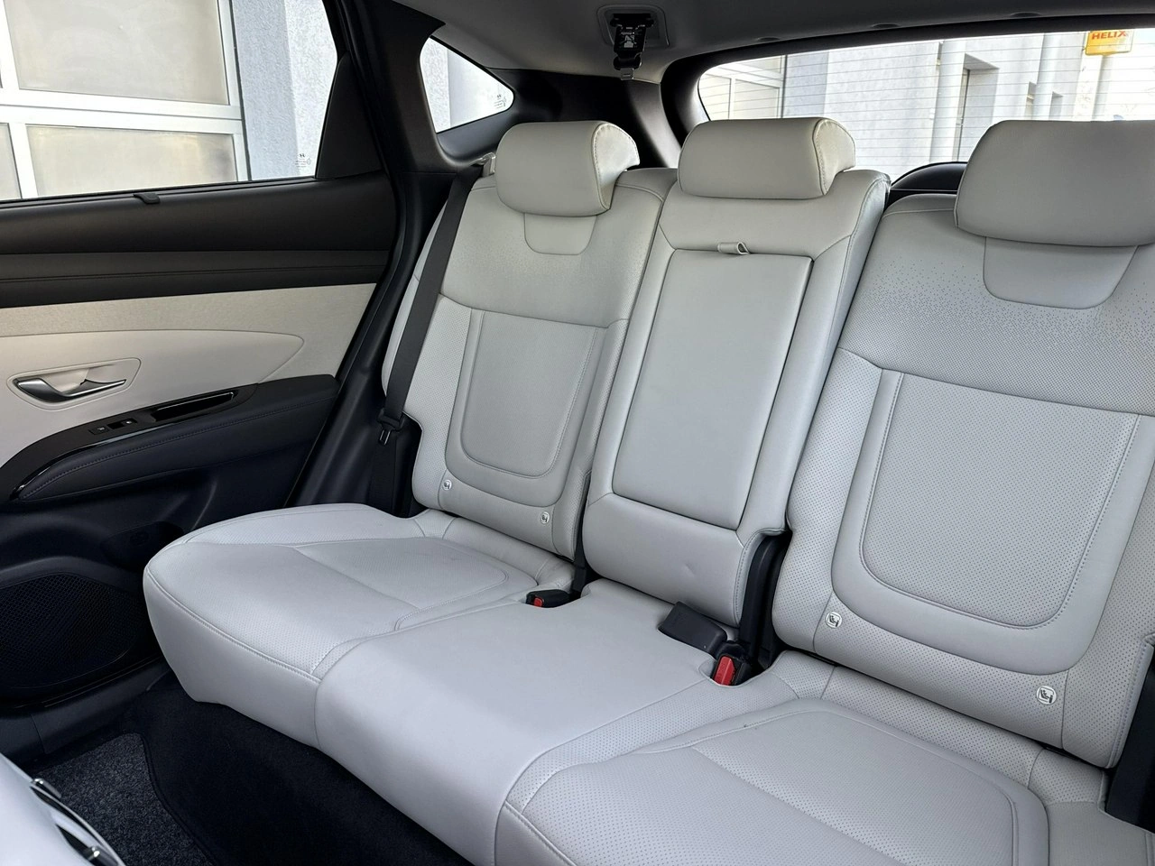 Hyundai Tucson - Zdjęcie 22