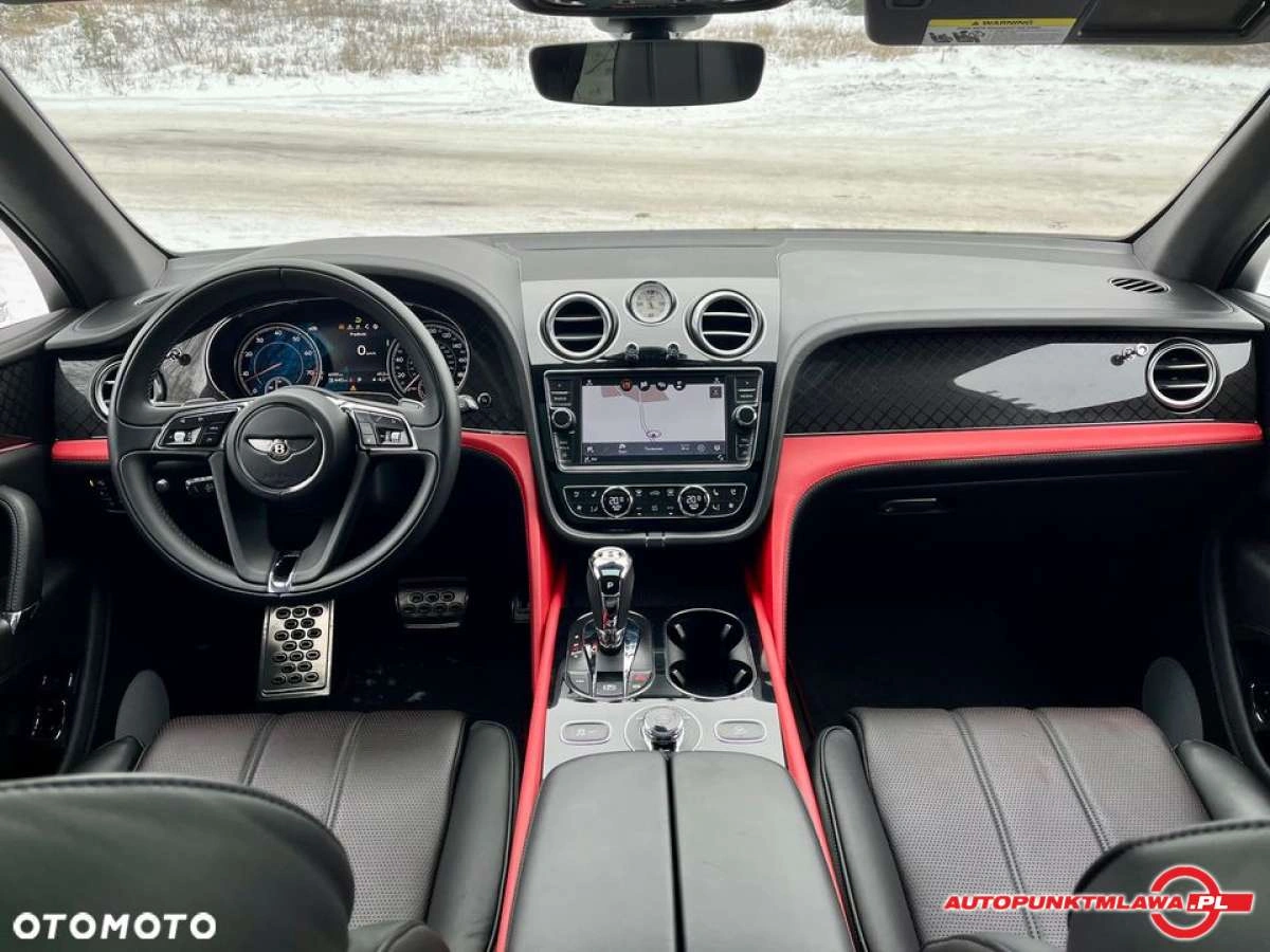 Bentley Bentayga - Zdjęcie 11