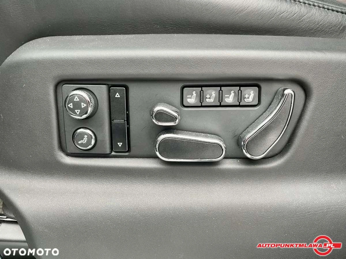 Bentley Bentayga - Zdjęcie 17