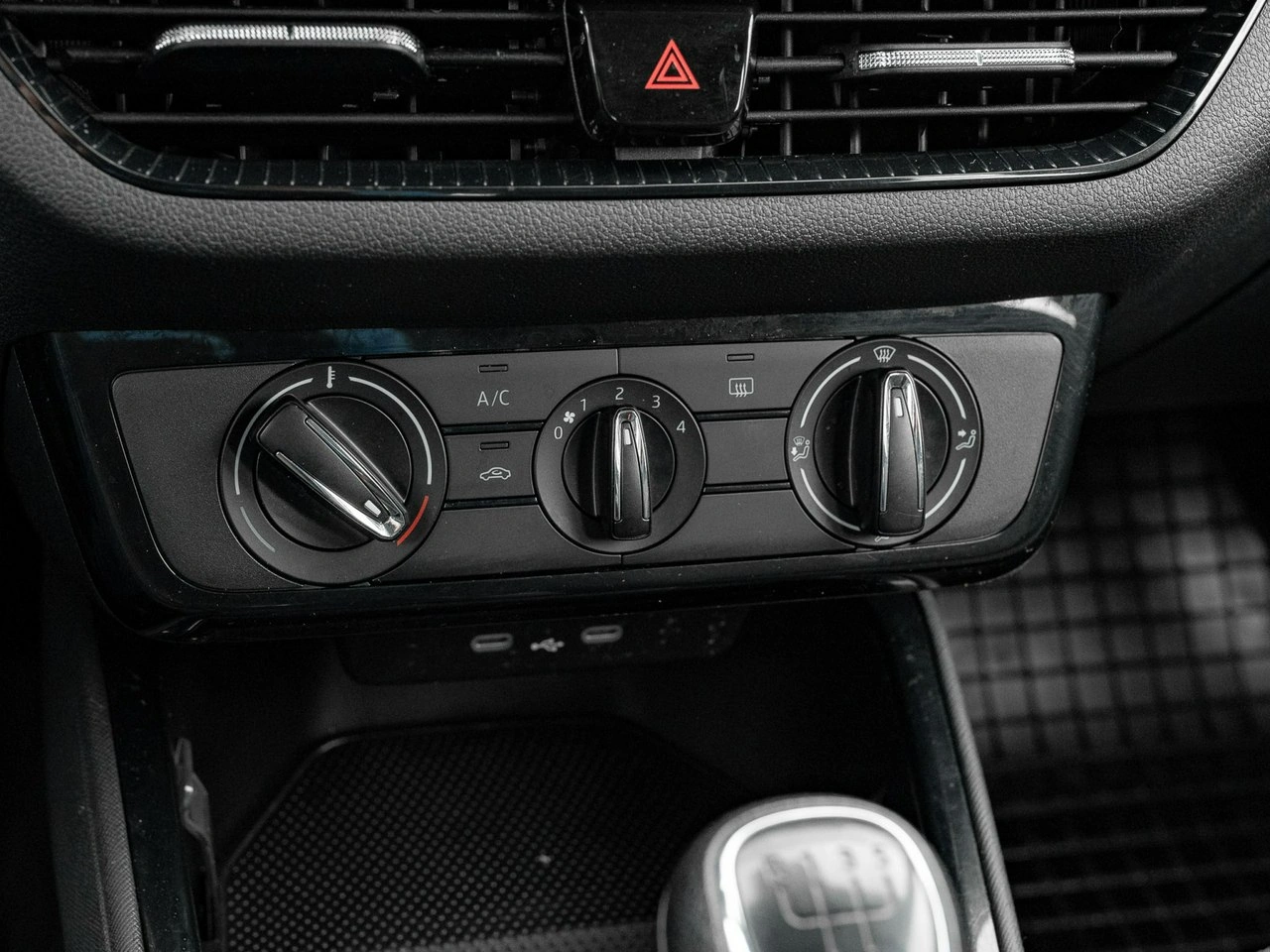 Skoda Fabia - Zdjęcie 13