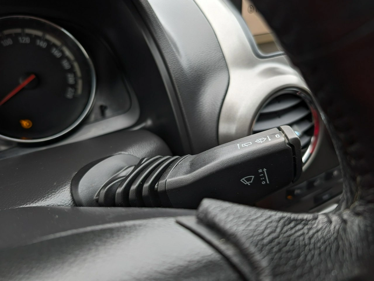 Opel Antara - Zdjęcie 27