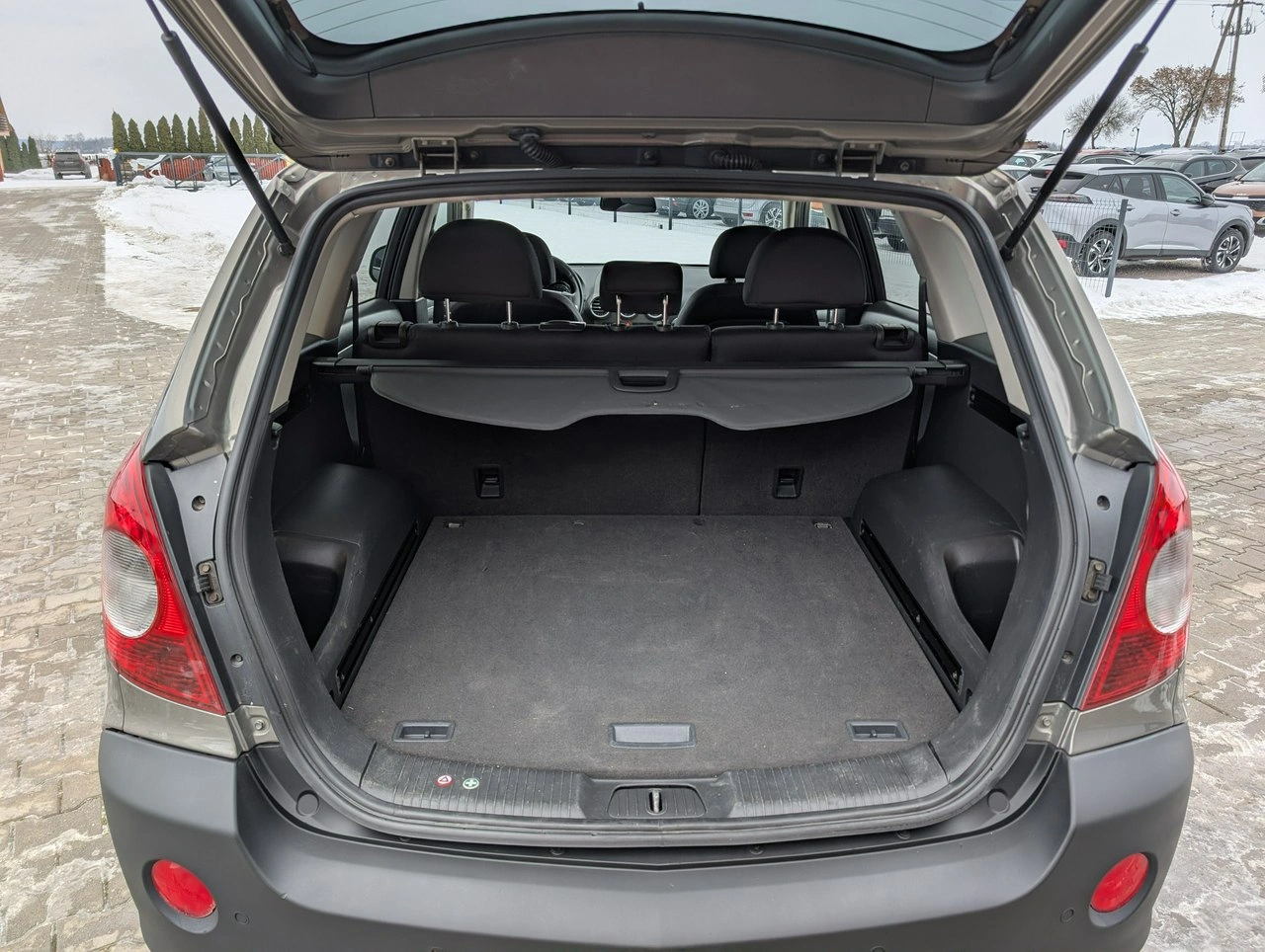 Opel Antara - Zdjęcie 30