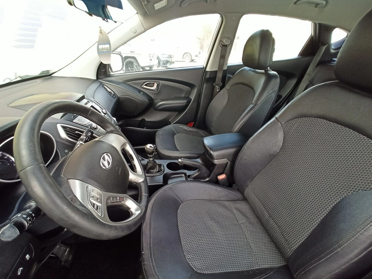 Hyundai ix35 - Zdjęcie 6