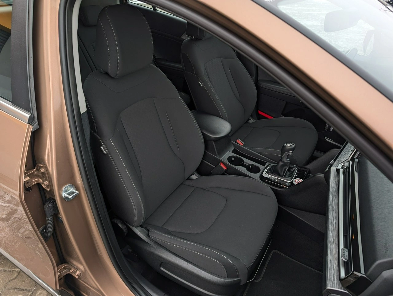 Kia Sportage - Zdjęcie 22