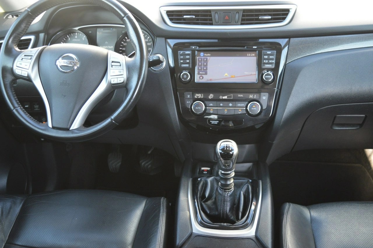 Nissan X-Trail - Zdjęcie 23