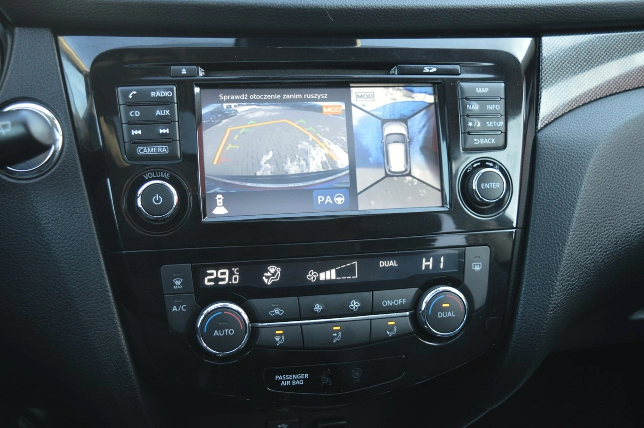 Nissan X-Trail - Zdjęcie 24