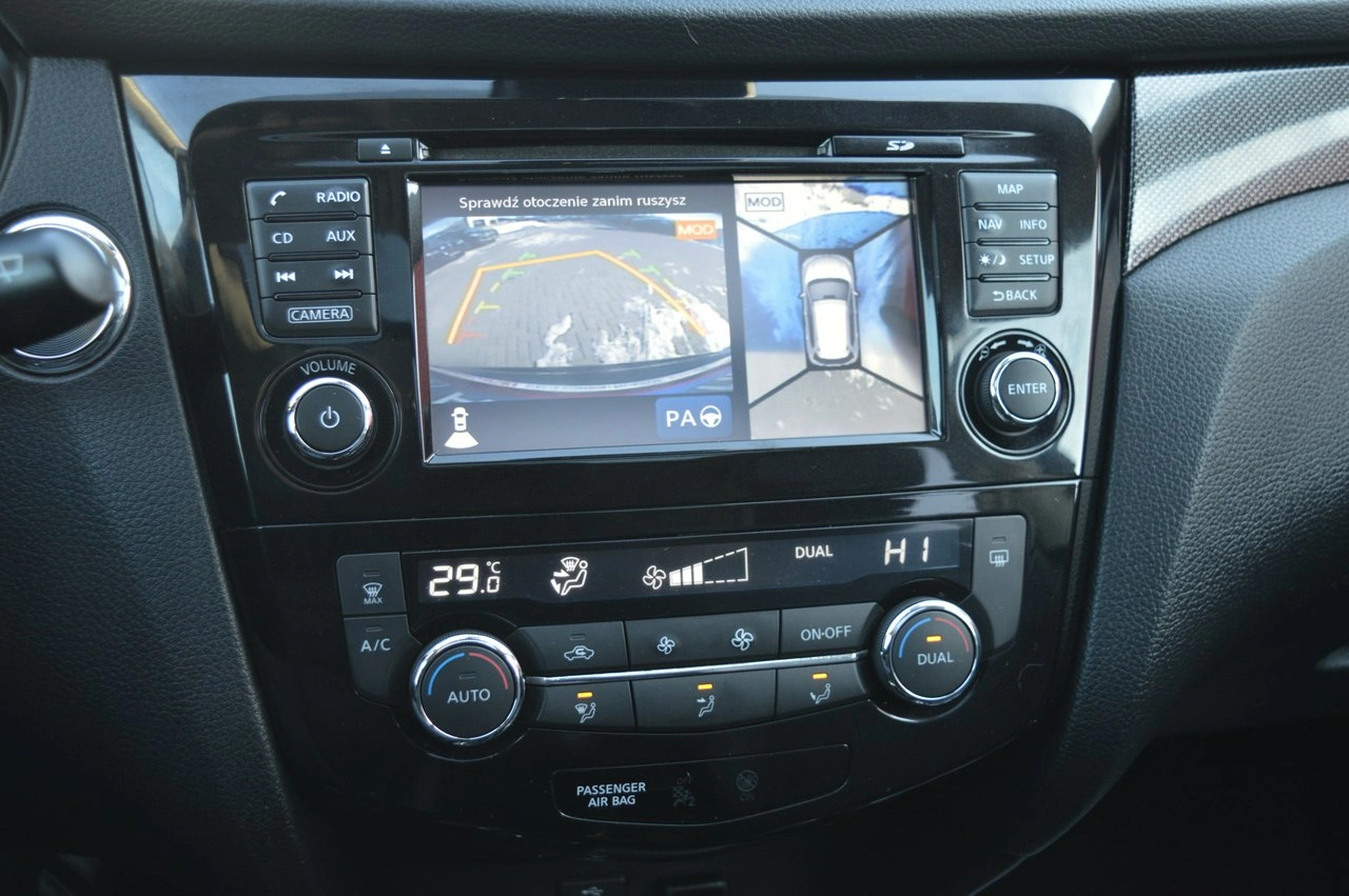 Nissan X-Trail - Zdjęcie 24