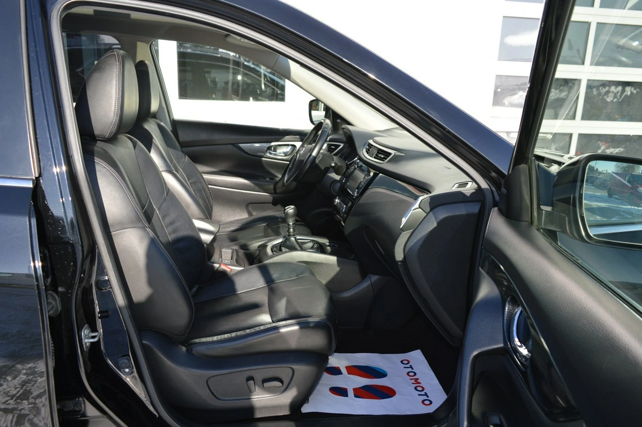 Nissan X-Trail - Zdjęcie 29