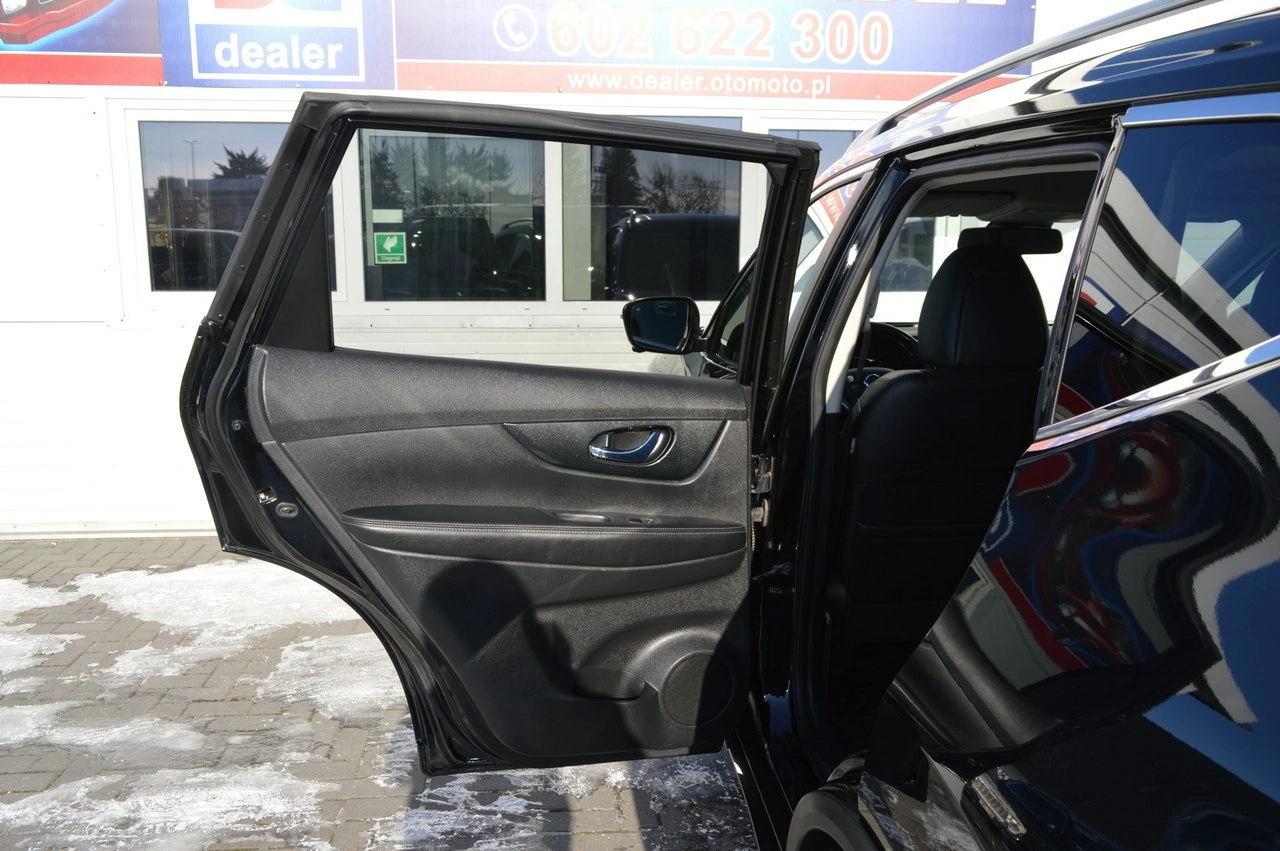 Nissan X-Trail - Zdjęcie 36