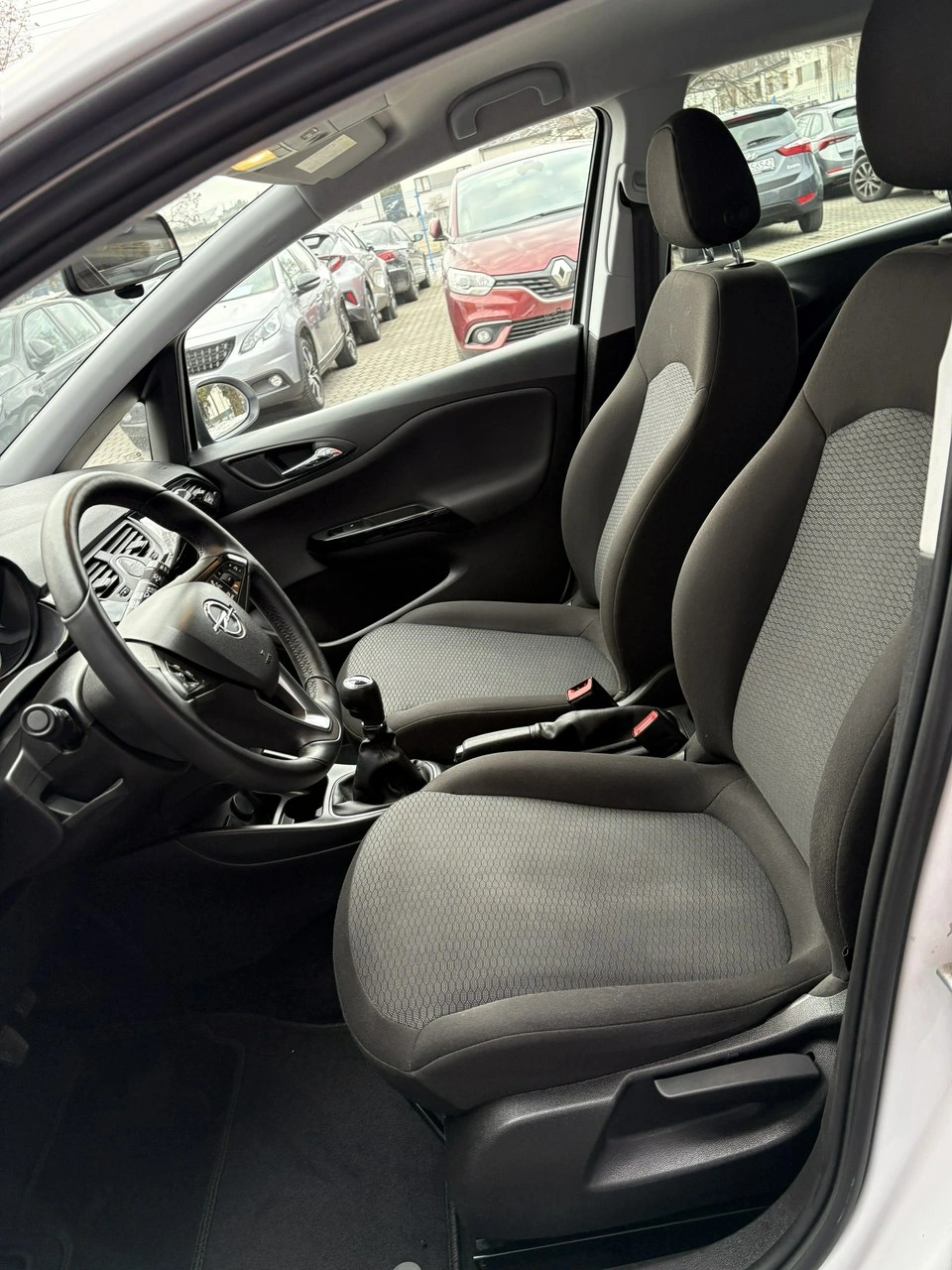 Opel Corsa - Zdjęcie 12