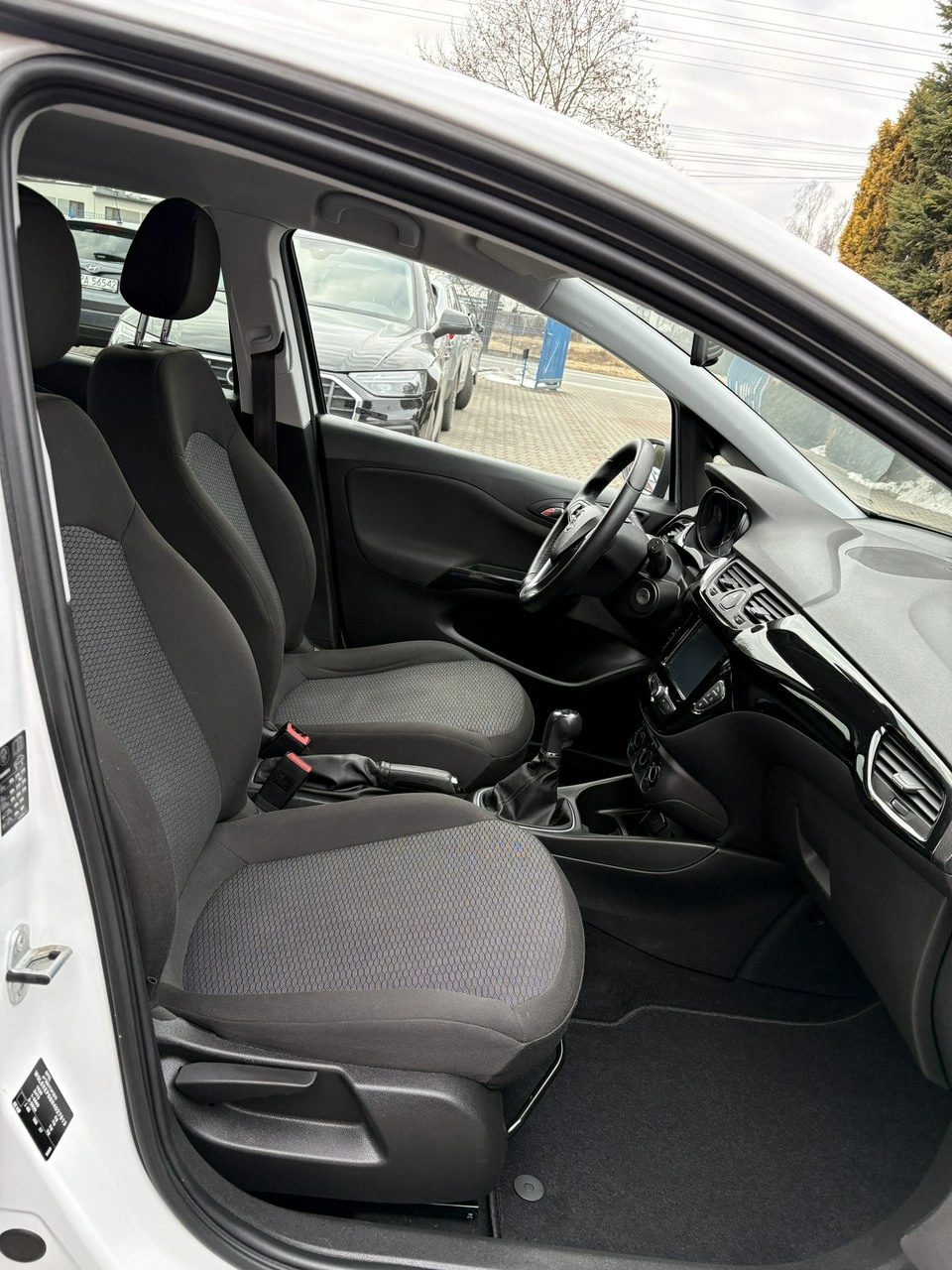 Opel Corsa - Zdjęcie 14