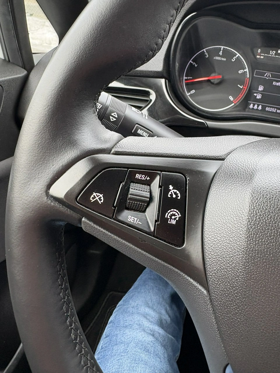 Opel Corsa - Zdjęcie 18